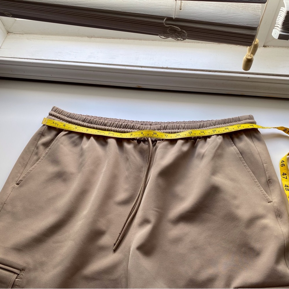 Athleta Promenade High Rise Cargo Pants XL Taupe Wide Leg Travel Lounge 2024 - Picture 12 of 16